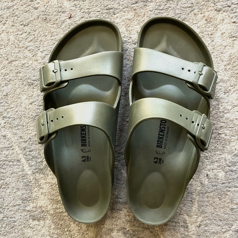 Birkenstock Arizona Essentials EVA, Size 43 Regular/Wide, Khaki, Excellent Cond
